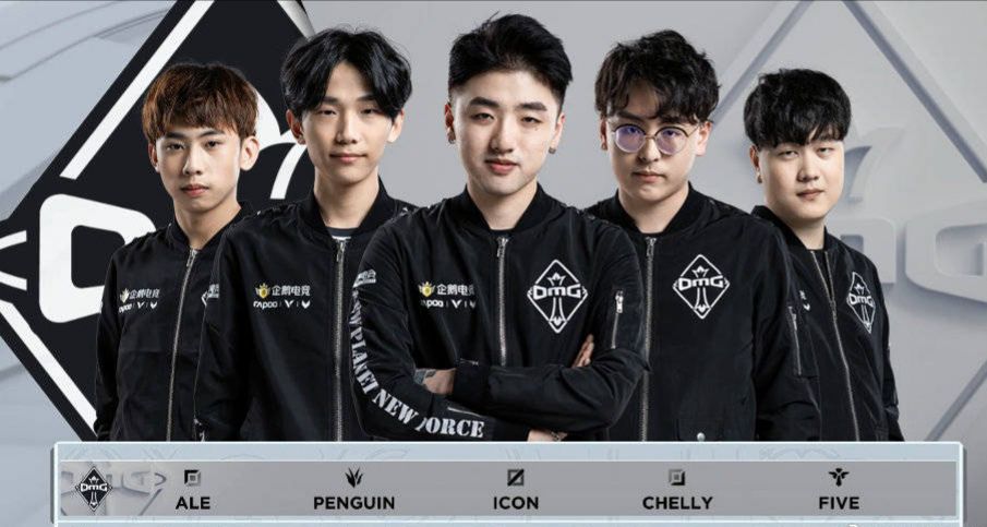 判断并扑出 判断并扑出